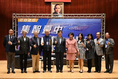 台中企業登記數六都第一 超過250位專家「集智」獻策